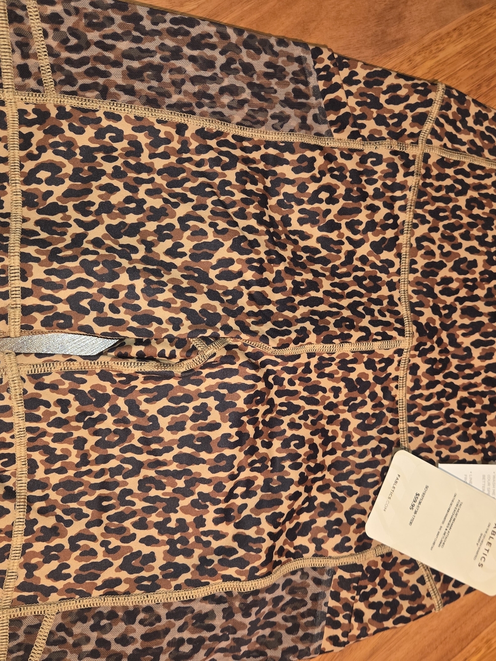 Nwt Fabletics Leopard Print Athletic Bike Shorts Bundle - Picture 3 of 6